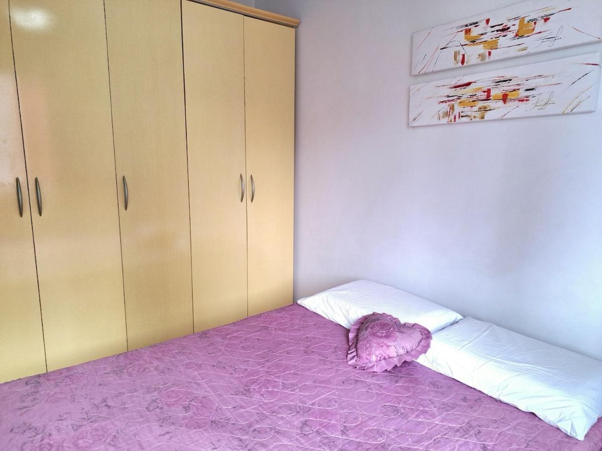 Apto 2 Quartos - Perto Do Atlantico Shopping - Somente Familias Apartamento